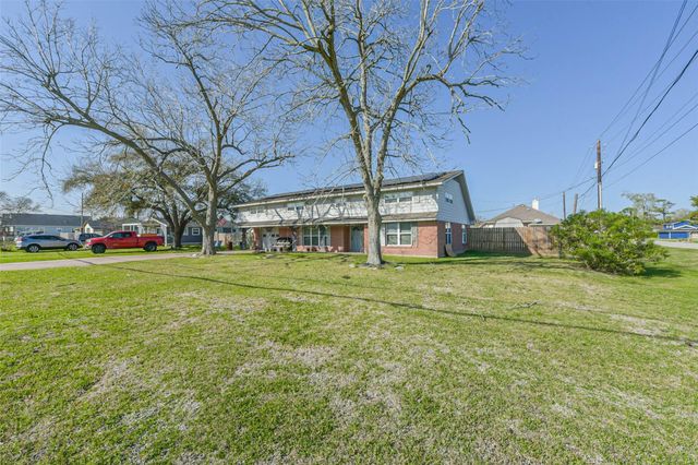 71 Garfield Street, La Porte, TX 77571