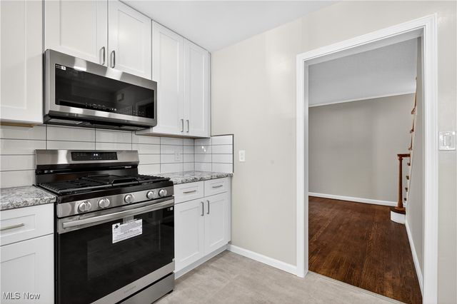 2520 Laurelhurst Road, University Heights, OH 44118