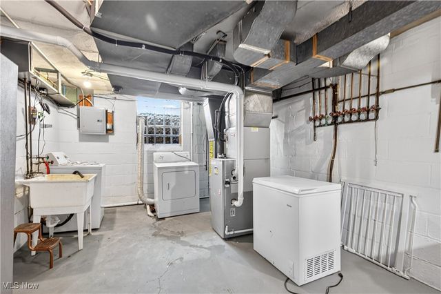 2520 Laurelhurst Road, University Heights, OH 44118