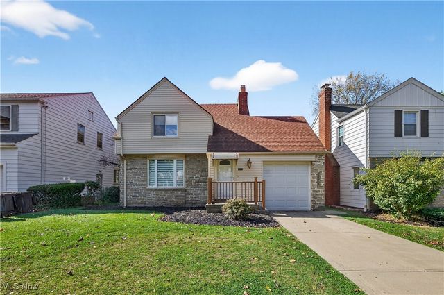 2520 Laurelhurst Road, University Heights, OH 44118