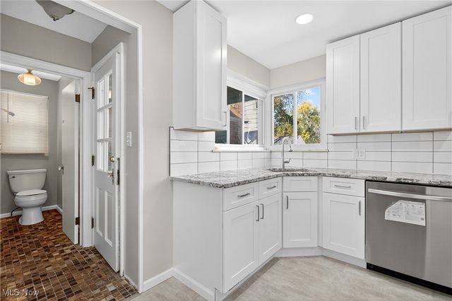 2520 Laurelhurst Road, University Heights, OH 44118