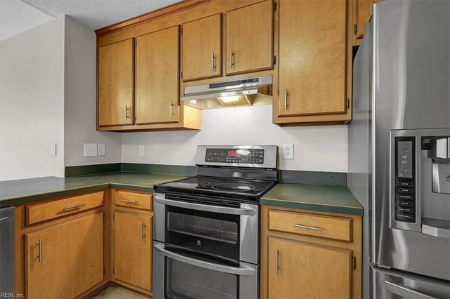 106 Leeds WAY, Newport News, VA 23608