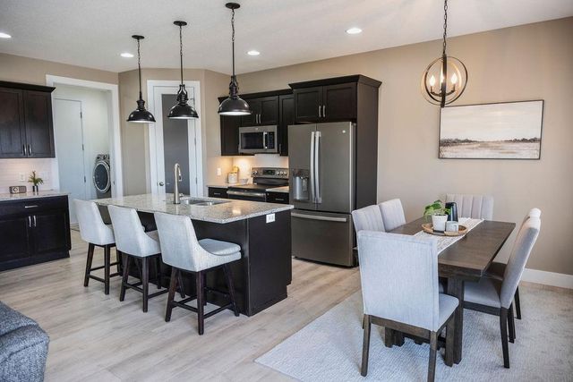 4823 Ironwood Drive, Cedar Falls, IA 50613