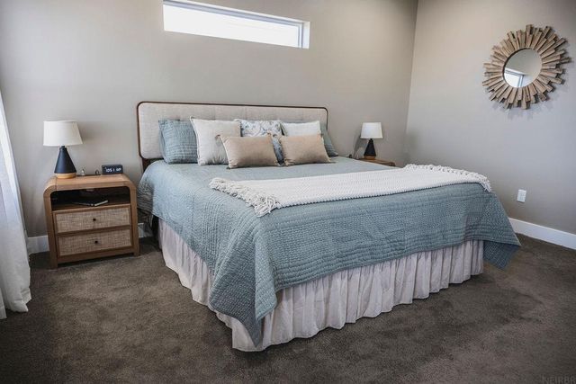 4823 Ironwood Drive, Cedar Falls, IA 50613