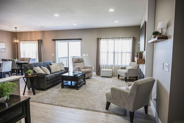 4823 Ironwood Drive, Cedar Falls, IA 50613