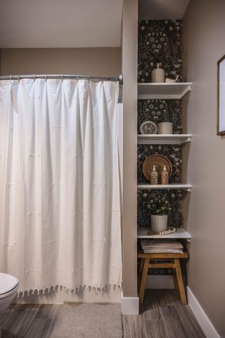 4823 Ironwood Drive, Cedar Falls, IA 50613