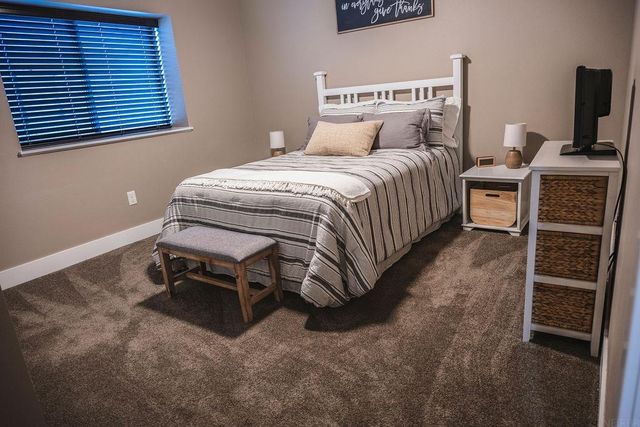 4823 Ironwood Drive, Cedar Falls, IA 50613