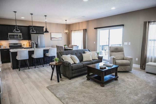 4823 Ironwood Drive, Cedar Falls, IA 50613