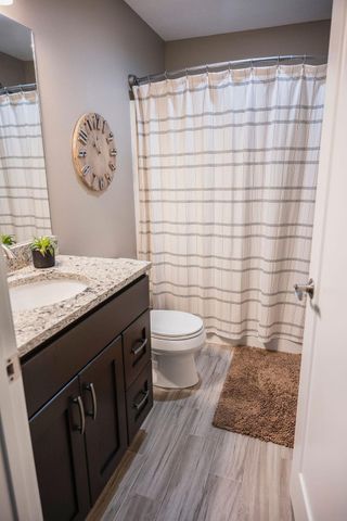 4823 Ironwood Drive, Cedar Falls, IA 50613