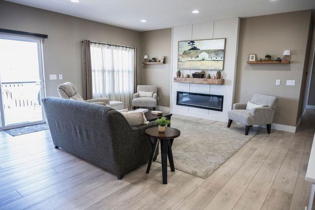 4823 Ironwood Drive, Cedar Falls, IA 50613