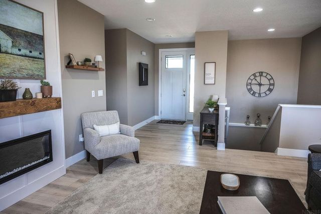 4823 Ironwood Drive, Cedar Falls, IA 50613