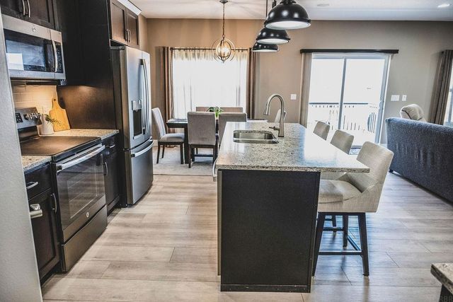 4823 Ironwood Drive, Cedar Falls, IA 50613