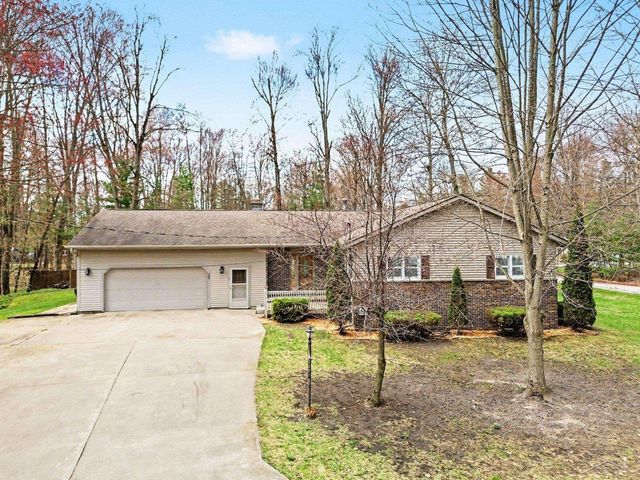 3323 Lakeside Drive, Jerome Twp, MI 48657