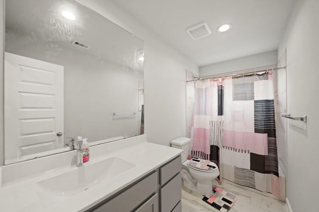 3326 Tilley Drive, Rosenberg, TX 77471