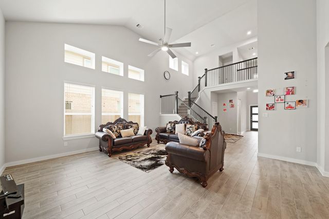3326 Tilley Drive, Rosenberg, TX 77471