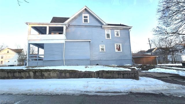 1516 Pennsylvania Avenue, Steubenville, OH 43952