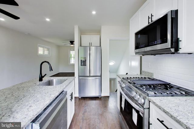 186 FORRESTER ST SW, Washington, DC 20032