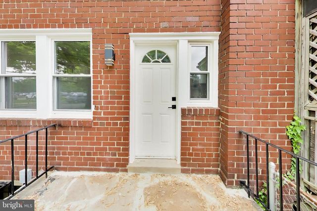 186 FORRESTER ST SW, Washington, DC 20032