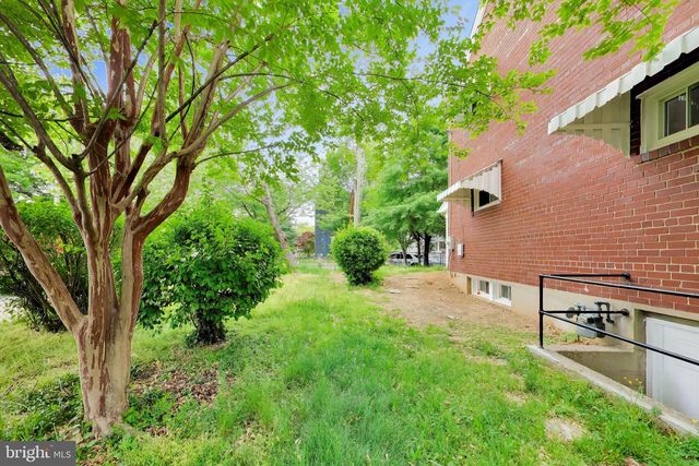 186 FORRESTER ST SW, Washington, DC 20032