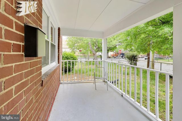186 FORRESTER ST SW, Washington, DC 20032