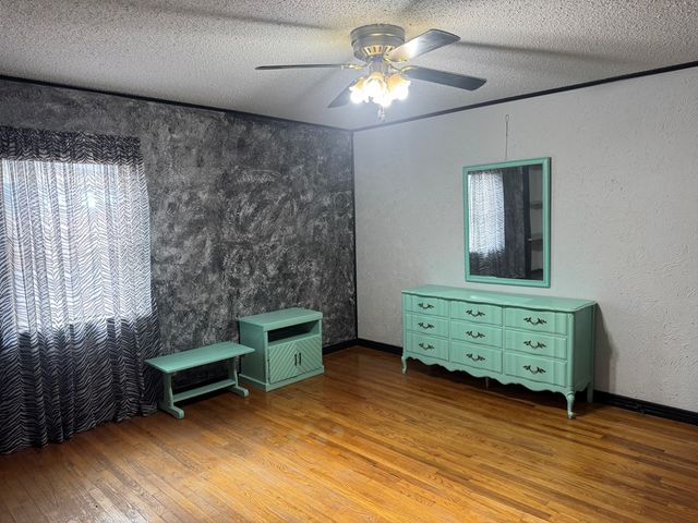 804 S Katherine, Crane, TX 79731