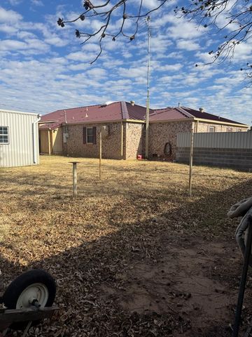 804 S Katherine, Crane, TX 79731