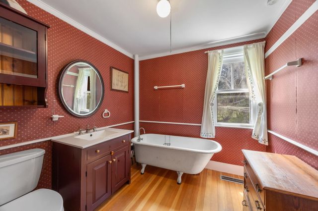 1551 US Route 6, Wellfleet, MA 02667