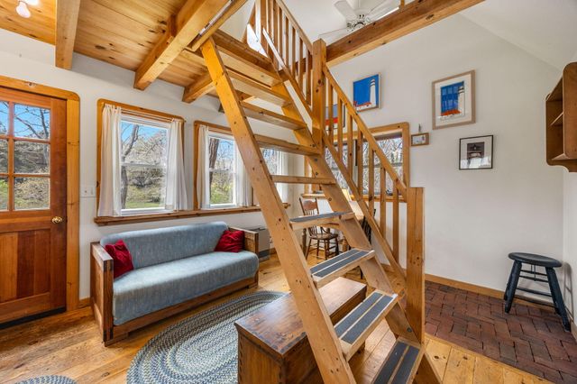 1551 US Route 6, Wellfleet, MA 02667