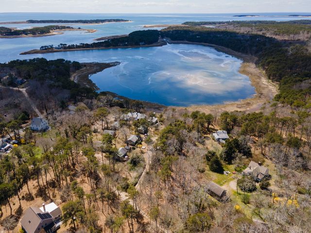 1551 US Route 6, Wellfleet, MA 02667