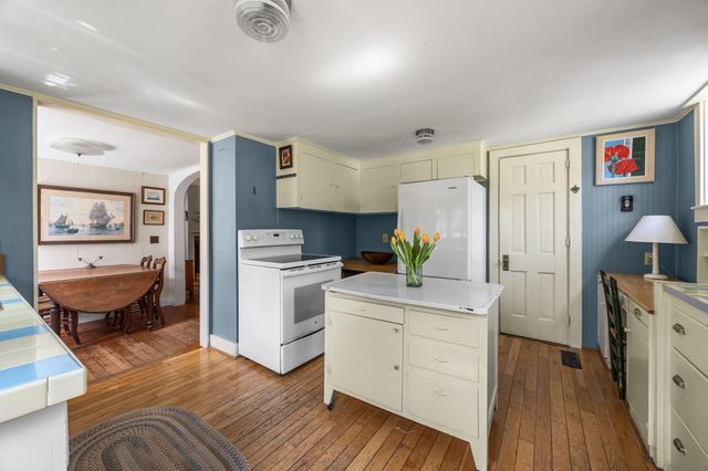 1551 US Route 6, Wellfleet, MA 02667