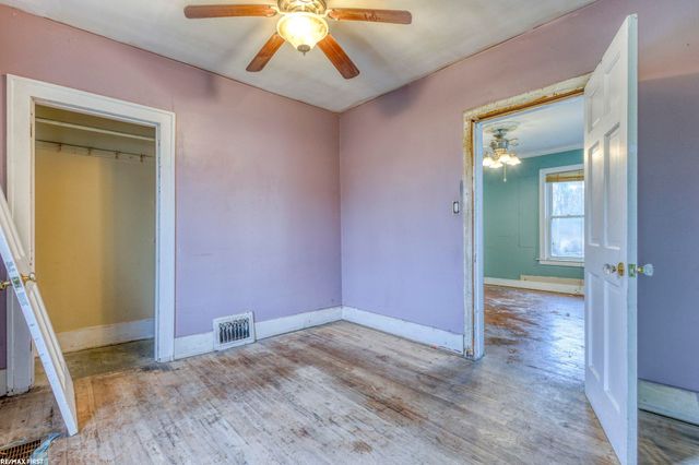 42550 La Croix St Street, Clinton Twp, MI 48036