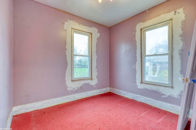 42550 La Croix St Street, Clinton Twp, MI 48036