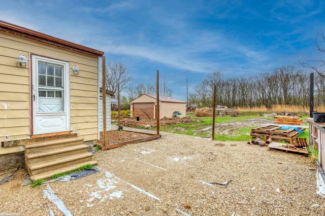 42550 La Croix St Street, Clinton Twp, MI 48036