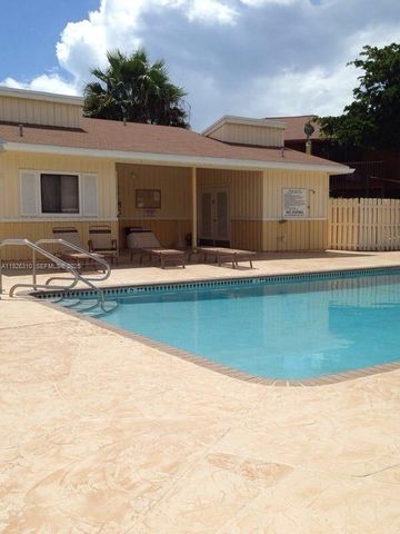 405 SE 14th St 405, Dania Beach, FL 33004