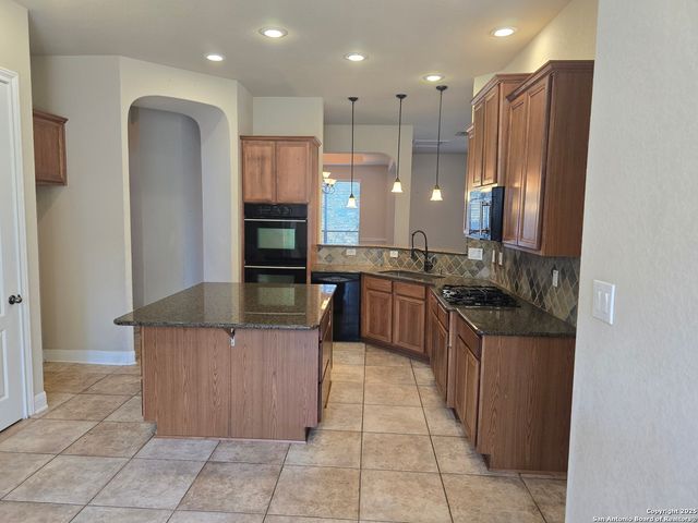 206 Perch Mdw, San Antonio, TX 78253