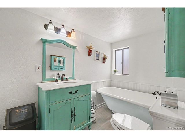 139 Park Ave, Fort Lupton, CO 80621