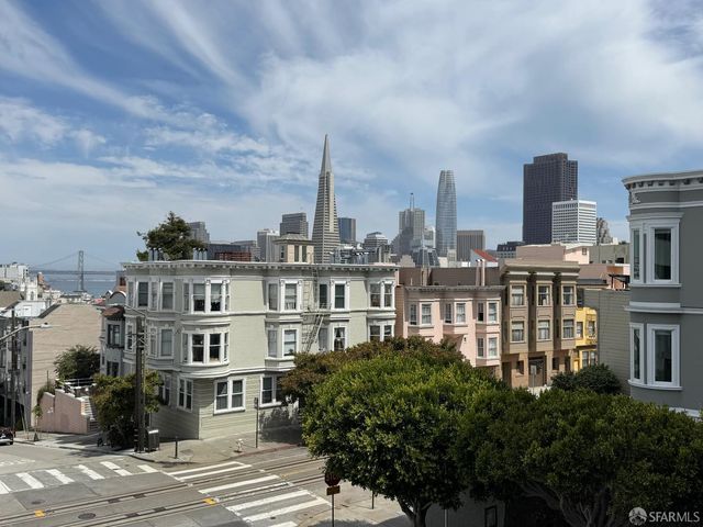 818 Green Street A, San Francisco, CA 94133