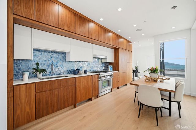 818 Green Street A, San Francisco, CA 94133
