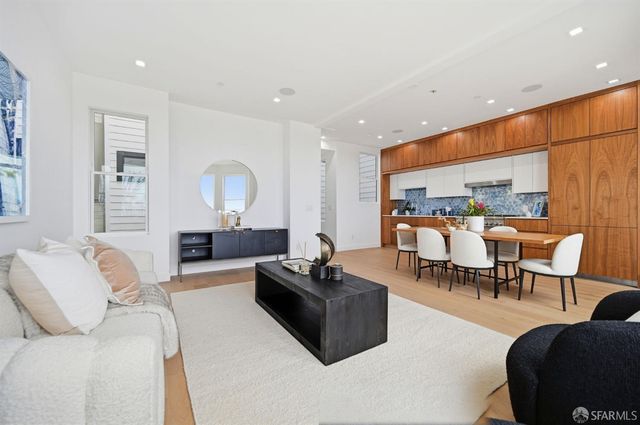 818 Green Street A, San Francisco, CA 94133