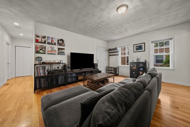 55 Cherry St 1, Chelsea, MA 02150