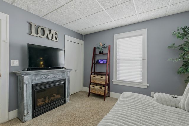 1734 N Howell Street, Davenport, IA 52804