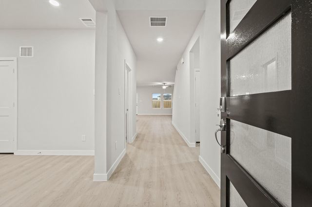 141 Bayou Bend Boulevard, Angleton, TX 77515