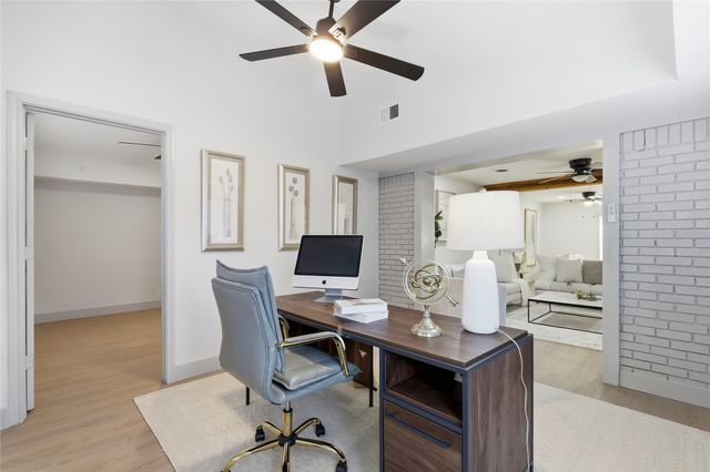 8004 Ferndale Drive, Benbrook, TX 76116