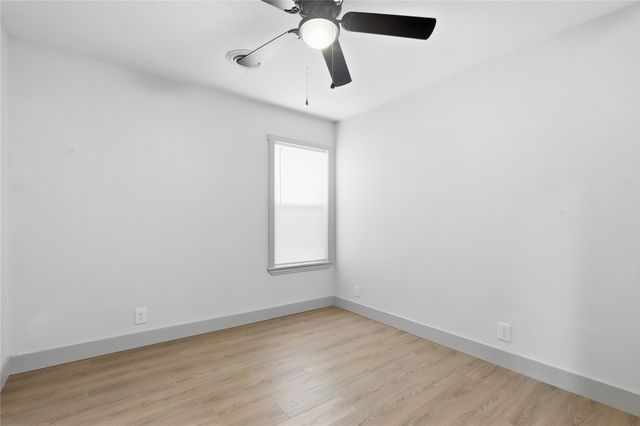 8004 Ferndale Drive, Benbrook, TX 76116