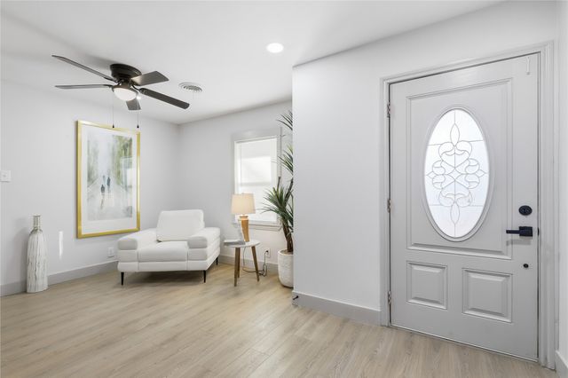 8004 Ferndale Drive, Benbrook, TX 76116