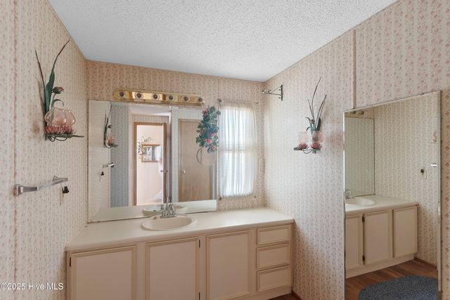 295 Redwood Road, Southport, NC 28461