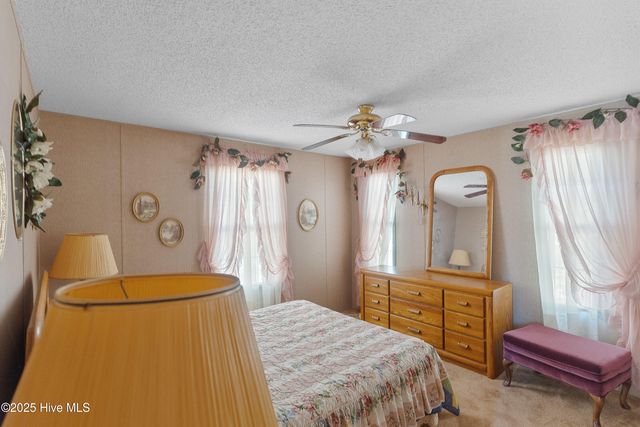 295 Redwood Road, Southport, NC 28461