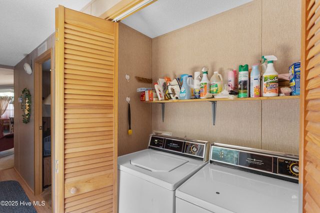 295 Redwood Road, Southport, NC 28461