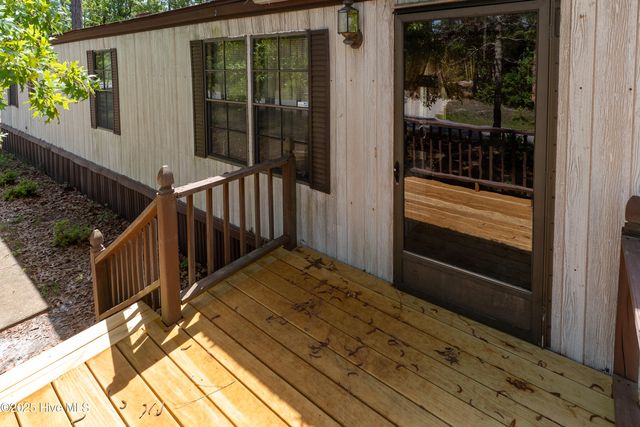 295 Redwood Road, Southport, NC 28461