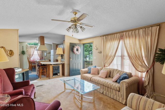 295 Redwood Road, Southport, NC 28461